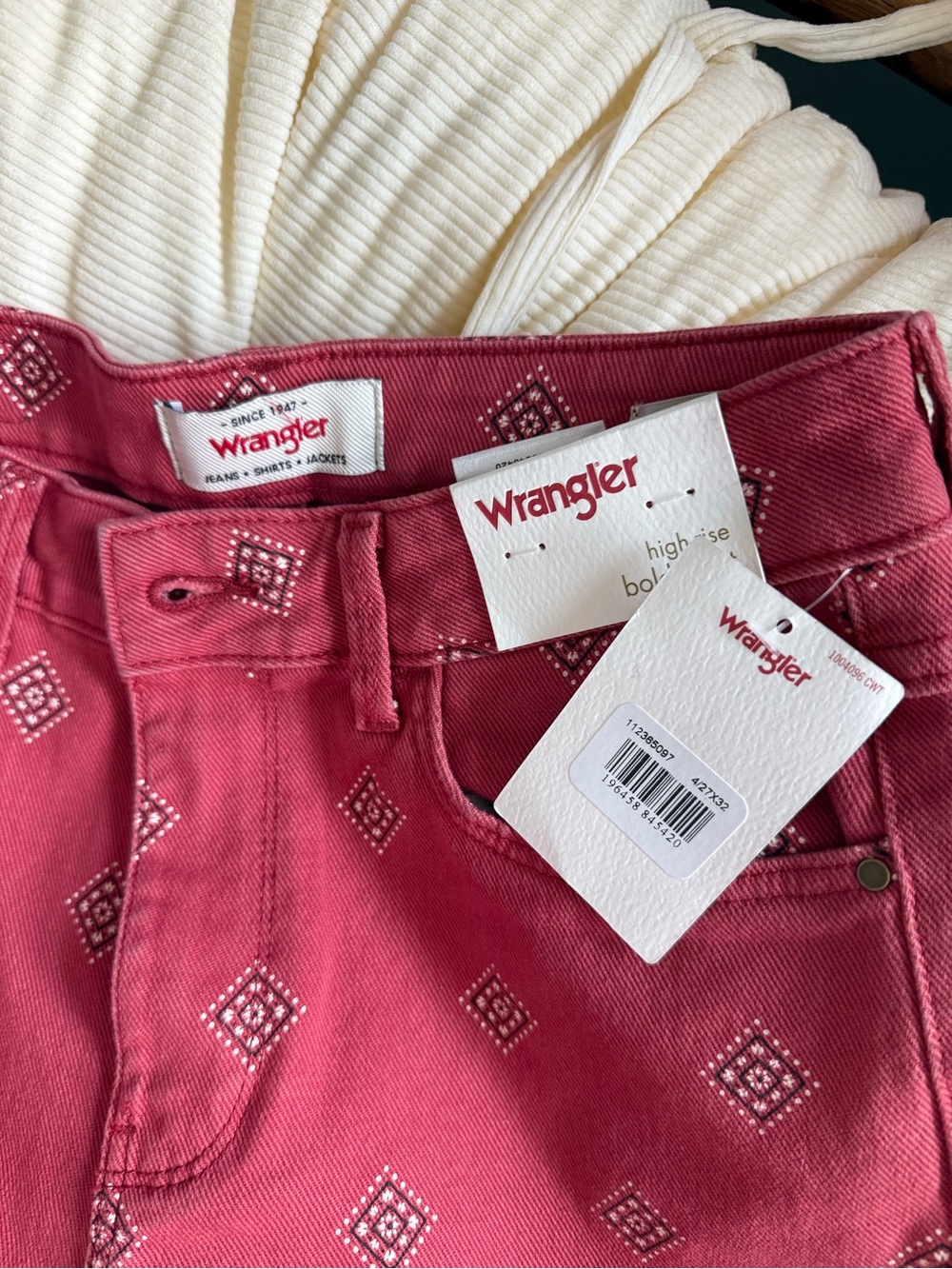 Wrangler Red Printed Bootcut Jeans - Picture 4 of 9